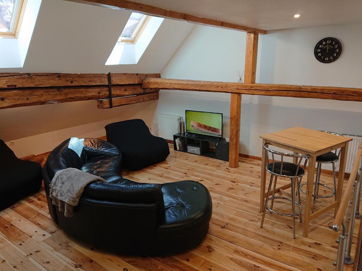 Grande Maison De Ville Renovee,Au Coeur Du Village Вилар-де-Лан Екстериор снимка