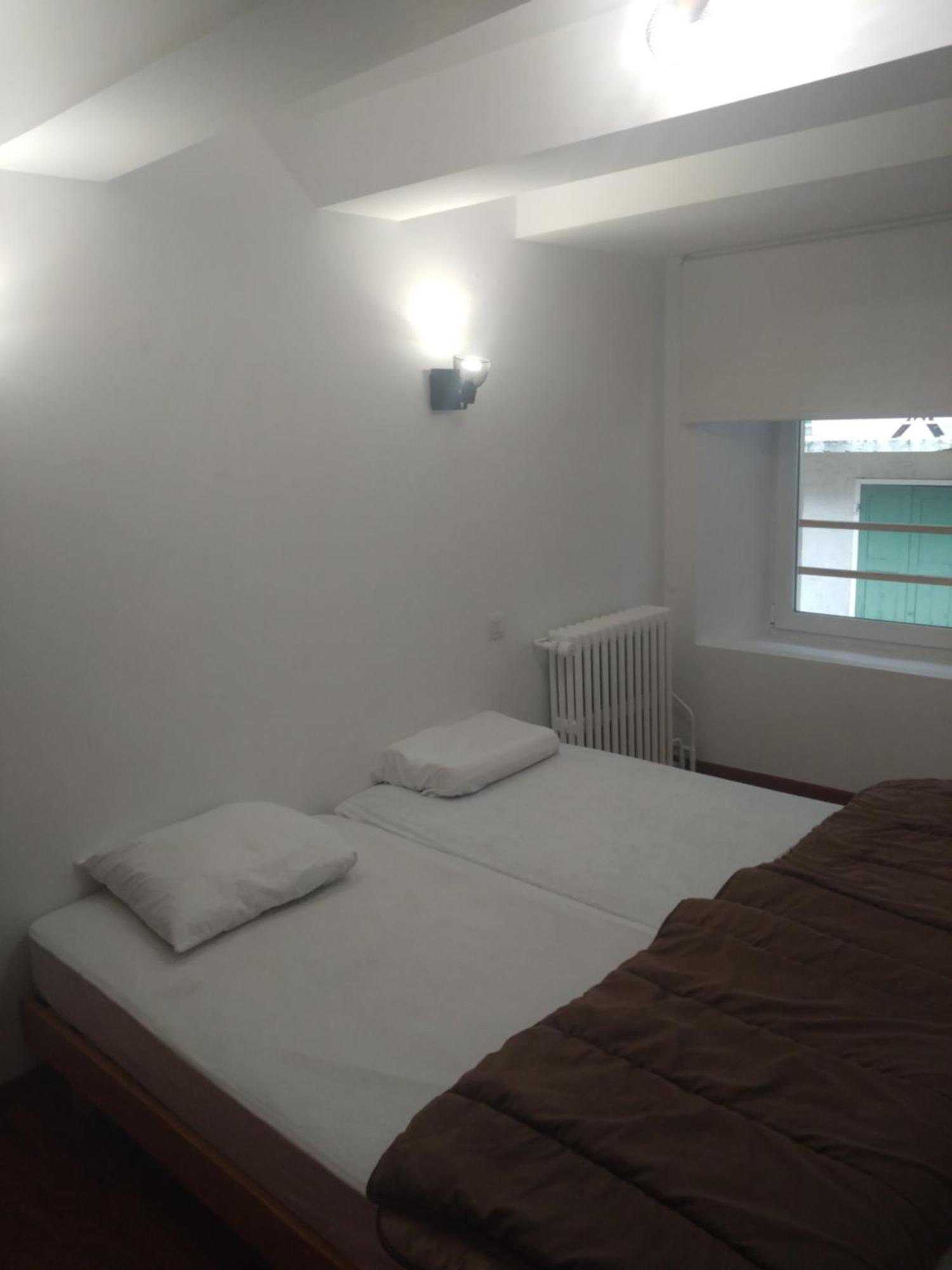 Grande Maison De Ville Renovee,Au Coeur Du Village Вилар-де-Лан Екстериор снимка
